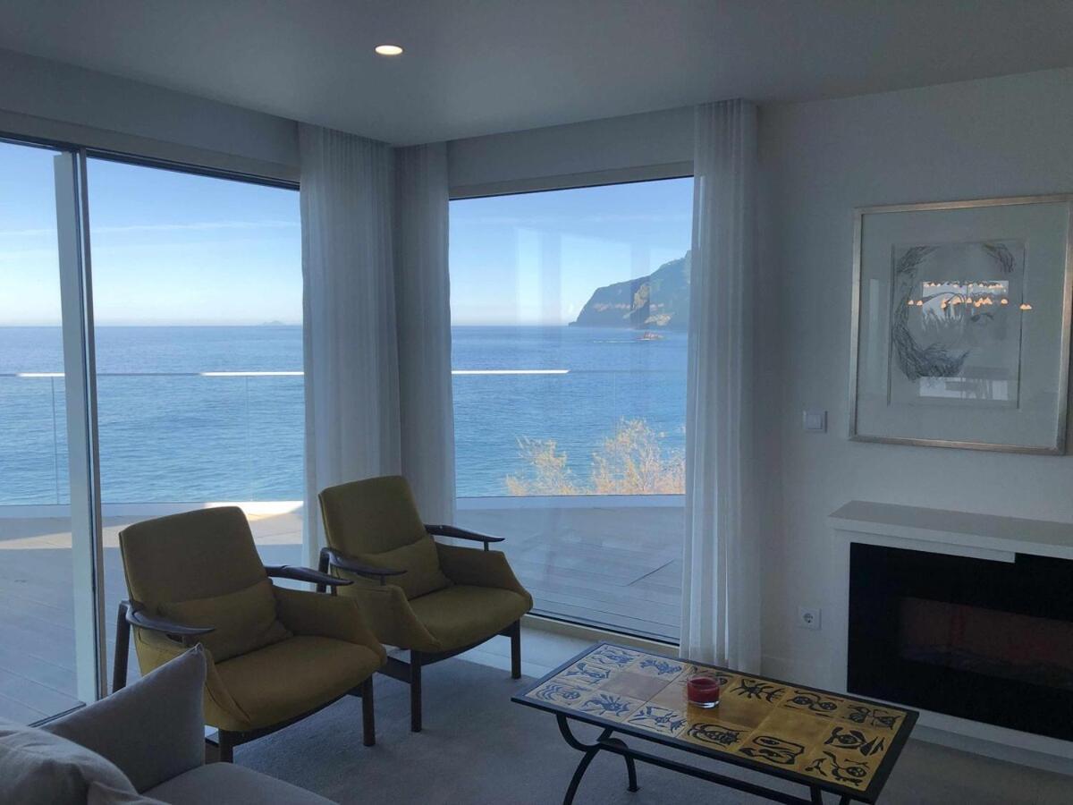 Casa Del Mar- Wonderfull Sea Views & Swimming Pool Villa Ponta Delgada  Eksteriør billede